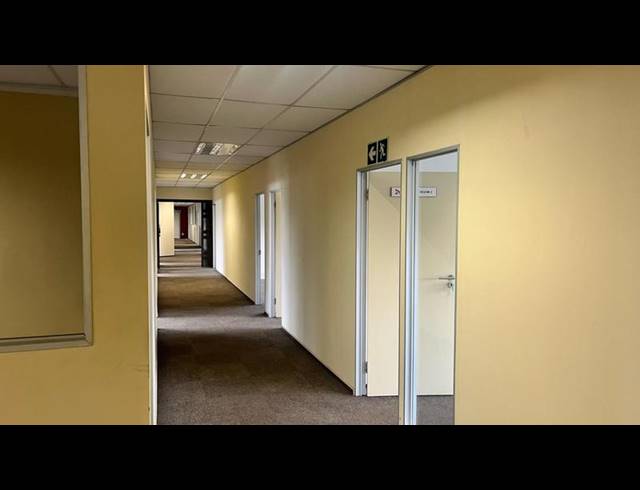 BUSINESS PROPERTY TO RENT IN ALRODE